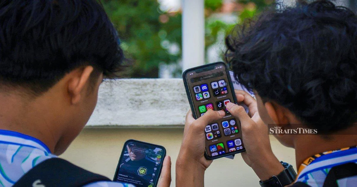 Comply or face RM10m penalty: Fahmi warns social media giants over age-verification rules