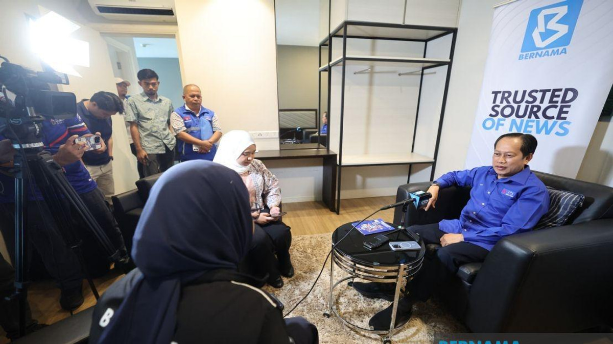 BN Marshalling Ground Forces for Johor Victory, Targets 40+ Seats