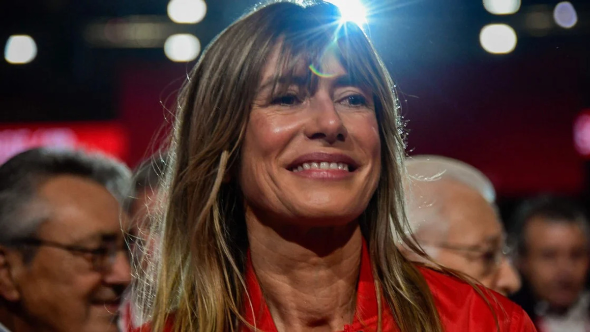 Spanish Court Bars PM's Wife from Leaving Country Pending Corruption Trial