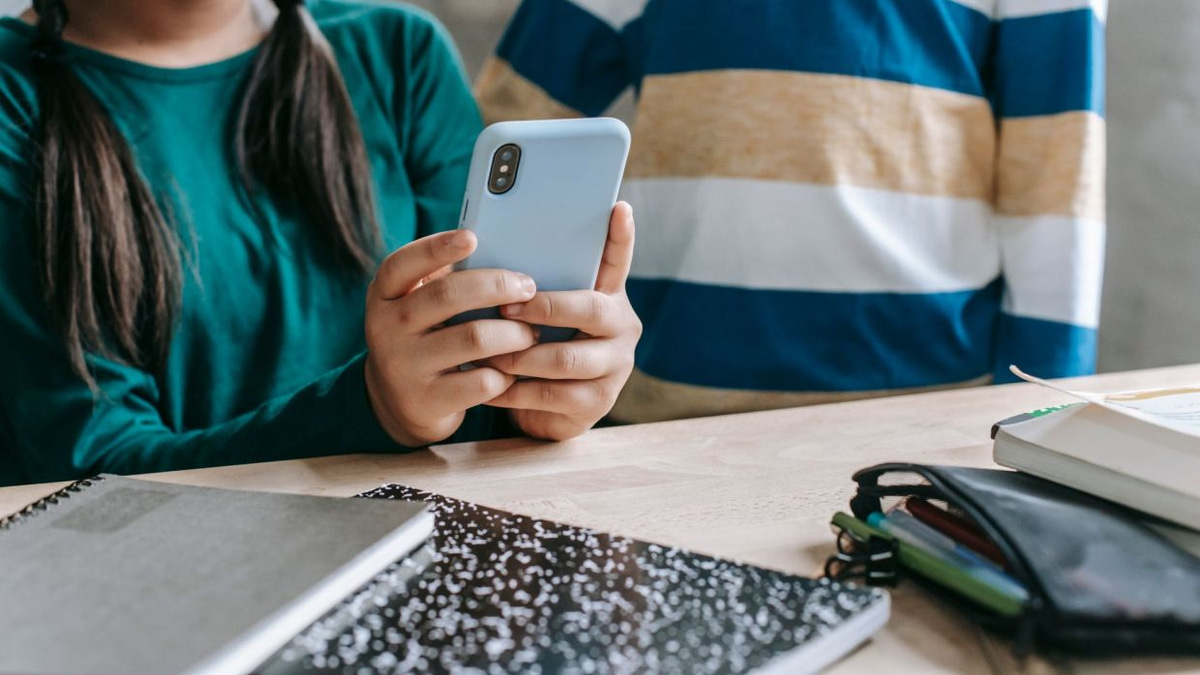 Malaysia Tightens Digital Safeguards: Grok Ban, Age Verification, and Rising Tech Costs Define 2026's Tech Landscape