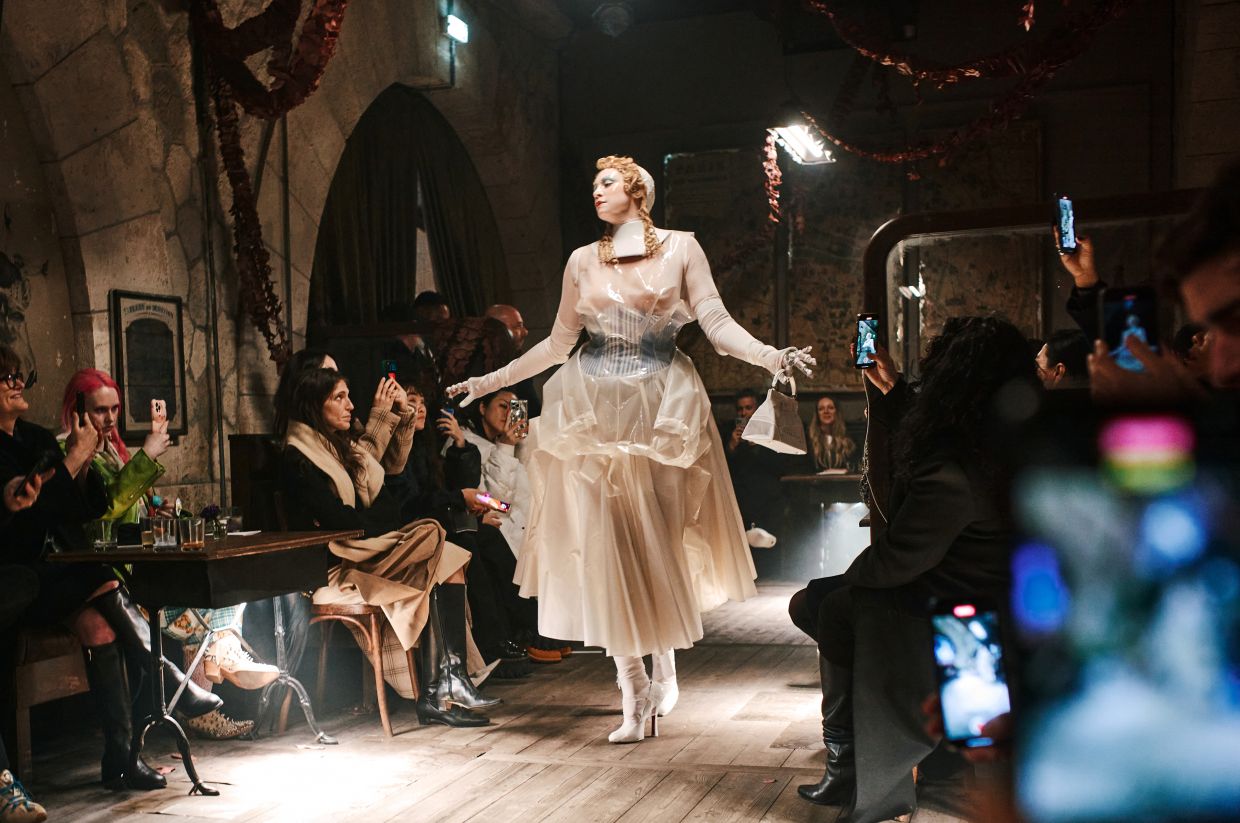 Can Fashion's John Galliano Exhibition Transcend His Antisemitic Past?