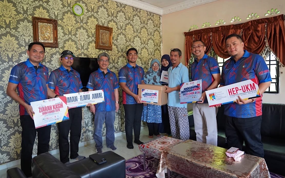 Nearly 1,000 Join UKM's Community Service Drive Across Johor