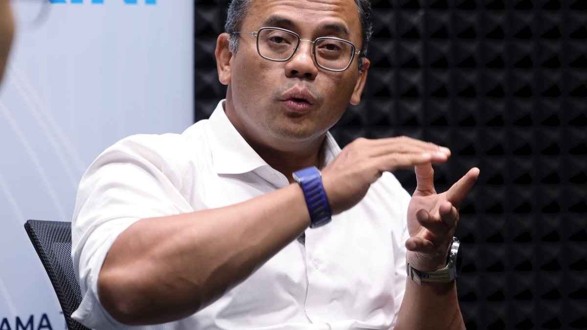 Selangor MB Calls for Compassionate Approach to Stray Dog Control Amid Public Safety Concerns