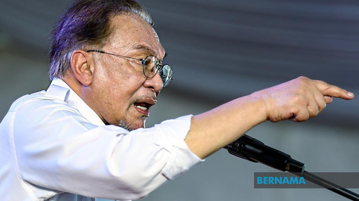 Leaders Must Engage Fairly With All Communities, Says Anwar