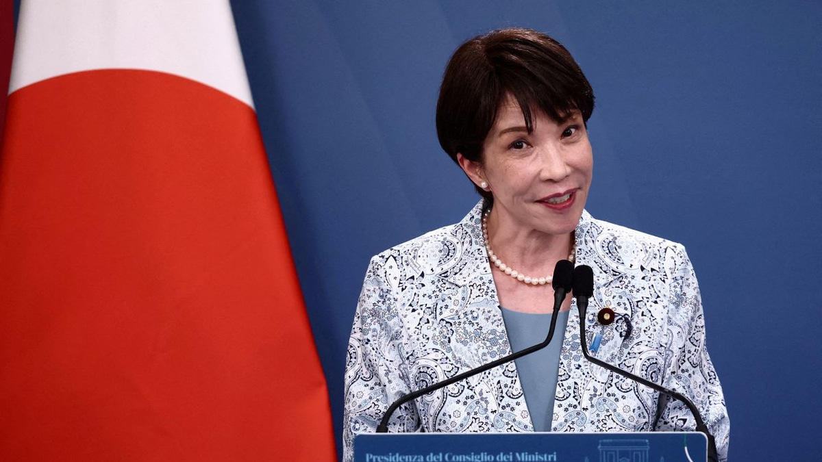 Japan's PM Takaichi Sees Approval Rating Fall Below 50% as Support Erodes