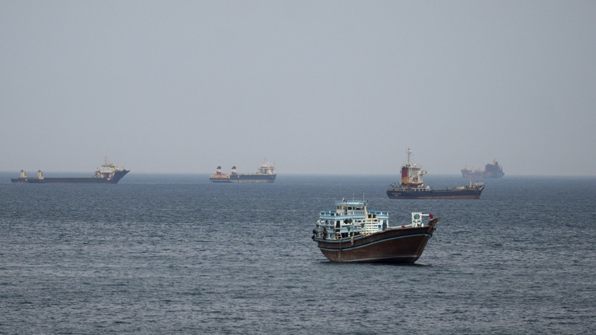 Oil Flows Through Hormuz as US-Iran War Deal Takes Hold, But Regional Tensions Simmer