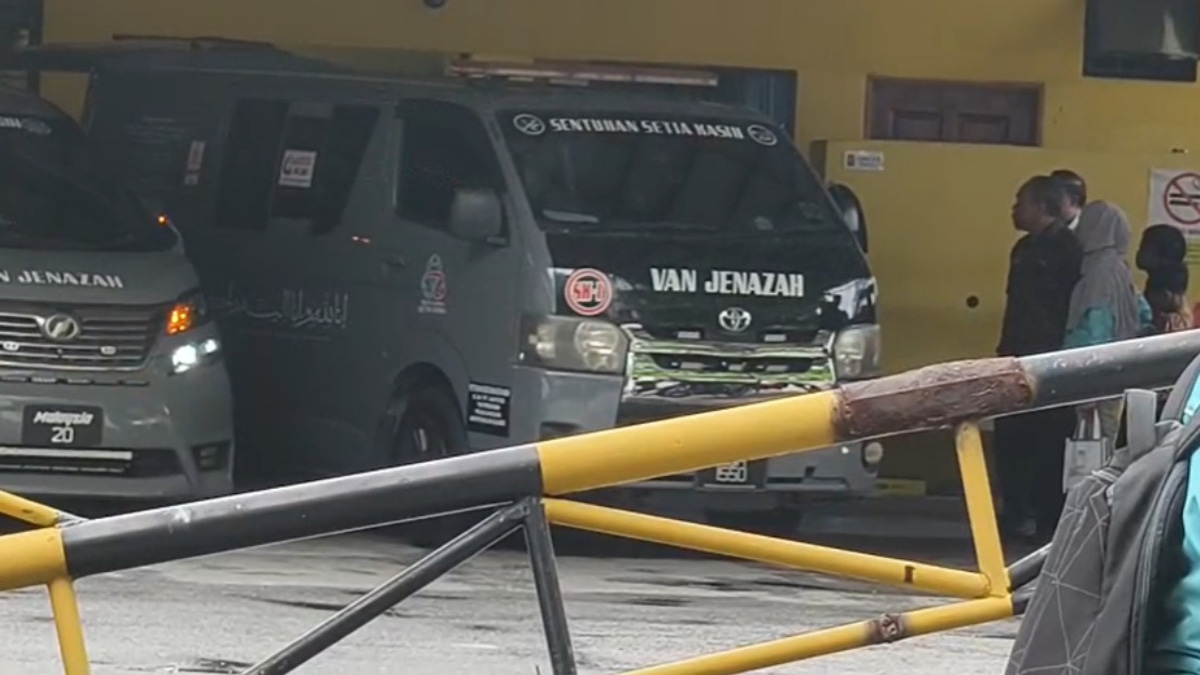 Three Family Members Killed in JIM Lorry Collision Released for Burial in Perak