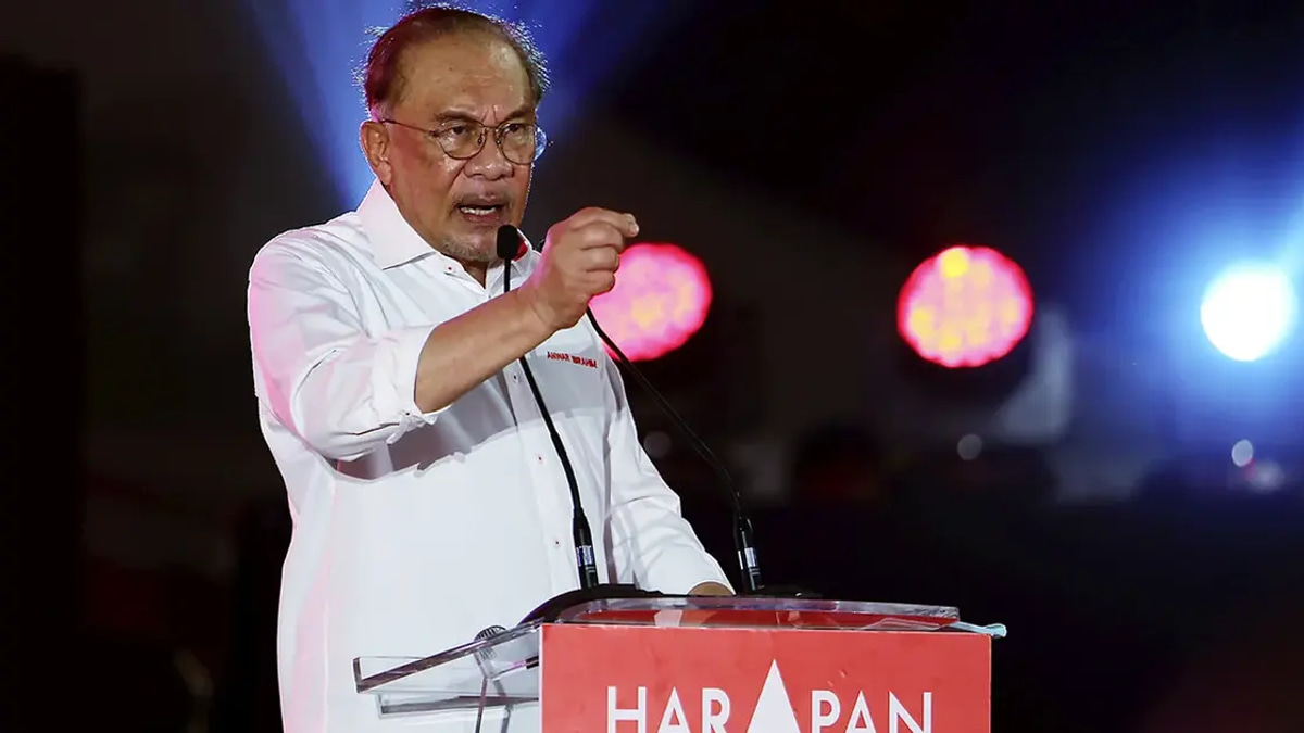 Anwar Warns Against Using Royalty as Campaign Tool in Negeri Sembilan Election