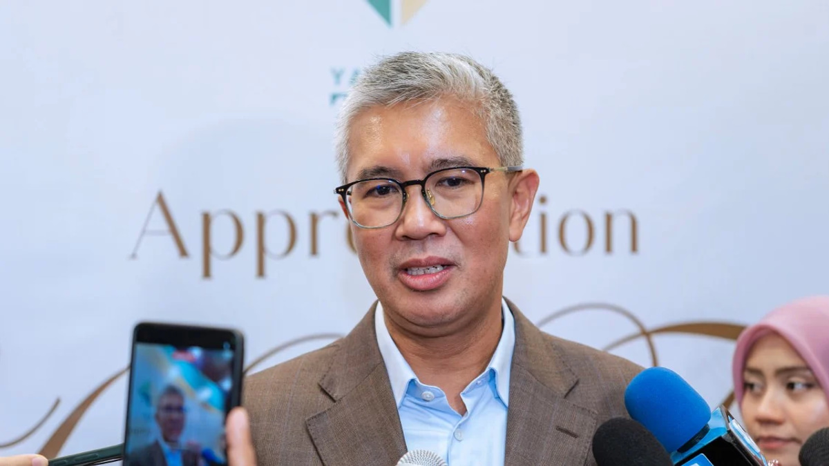 Tengku Zafrul Throws Hat in Ring for Selangor Seat in GE16
