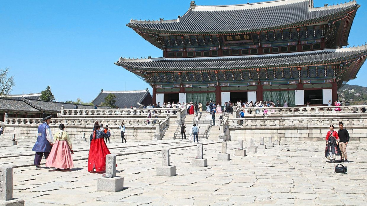Southeast Asia's Summer Surge: Chinese Travellers Embrace the Region Over Distant Shores