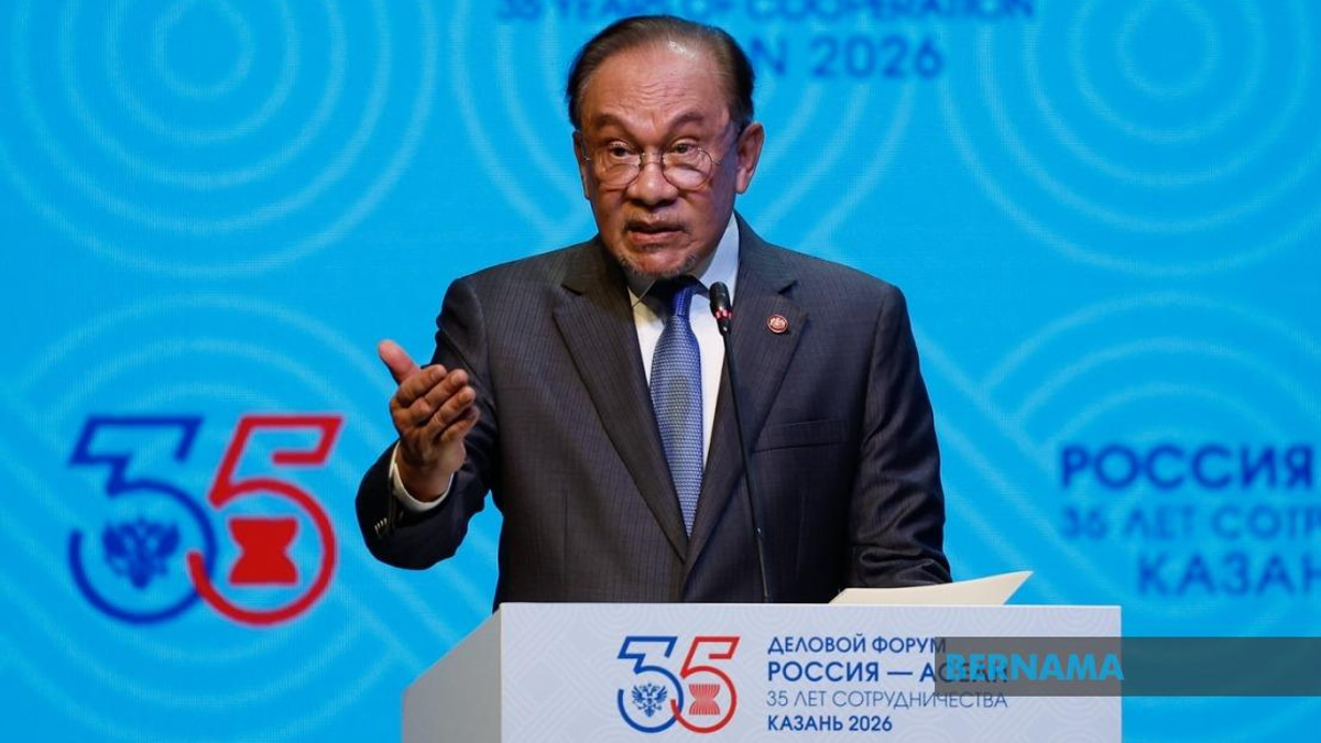 Anwar Ibrahim Advocates Deeper ASEAN-Russia Ties During Kazan Forum Visit