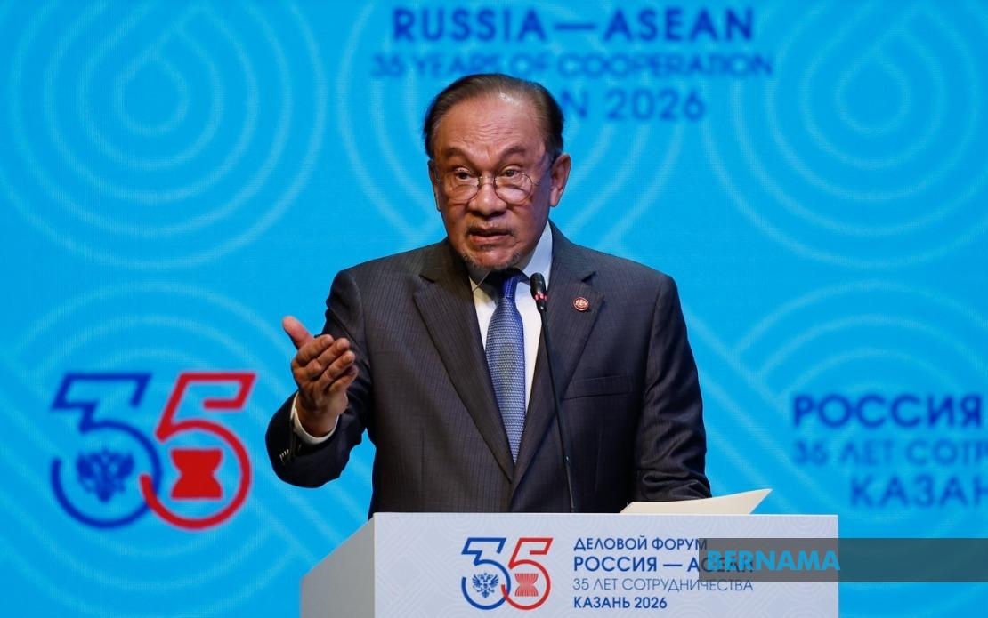 Anwar Ibrahim Advocates Deeper ASEAN-Russia Ties During Kazan Forum Visit