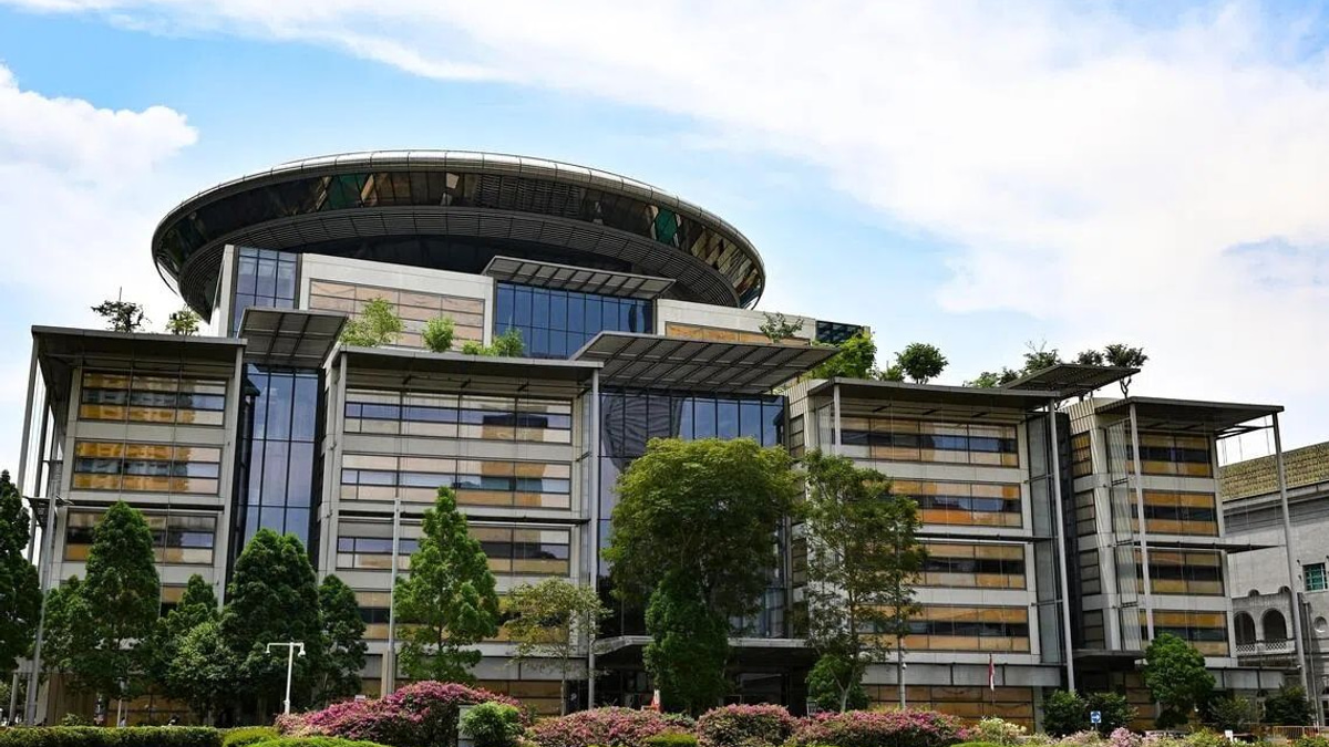 Singapore Court Rejects Cybercrime Suspect's Challenge to Police Seizure of Evidence