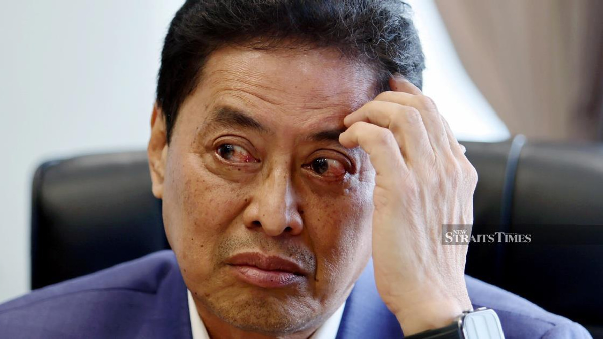 Azam Baki's MACC Conduct Open to Public Scrutiny, Court Rules