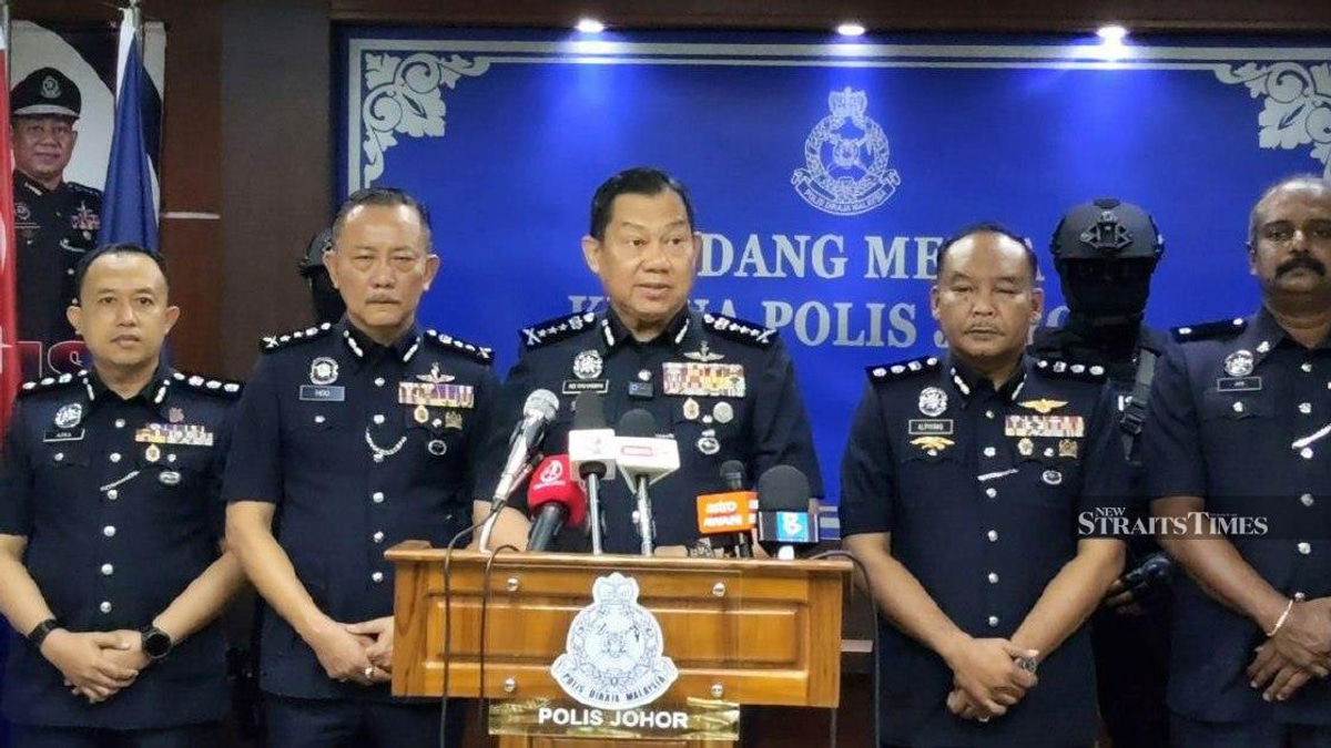 Police Bust Methamphetamine Trafficking Ring: Eight Arrested, RM3.04m Drugs Seized in Johor Baru