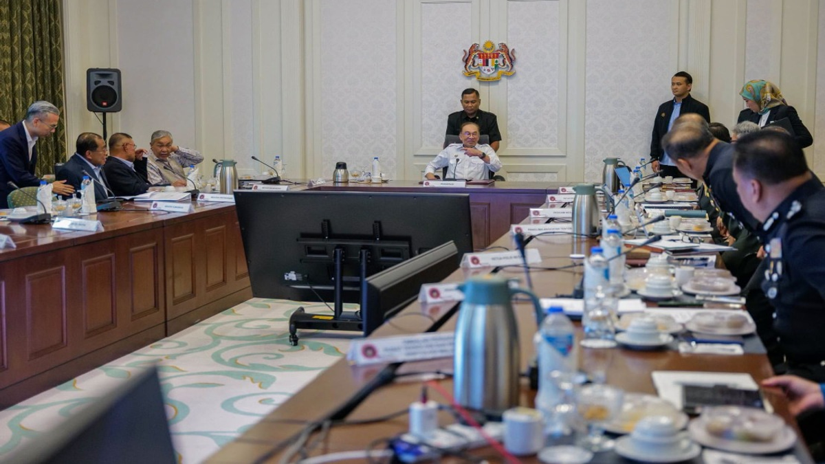 Malaysia Must Accelerate Technology and Cybersecurity Push, Says Ahmad Zahid