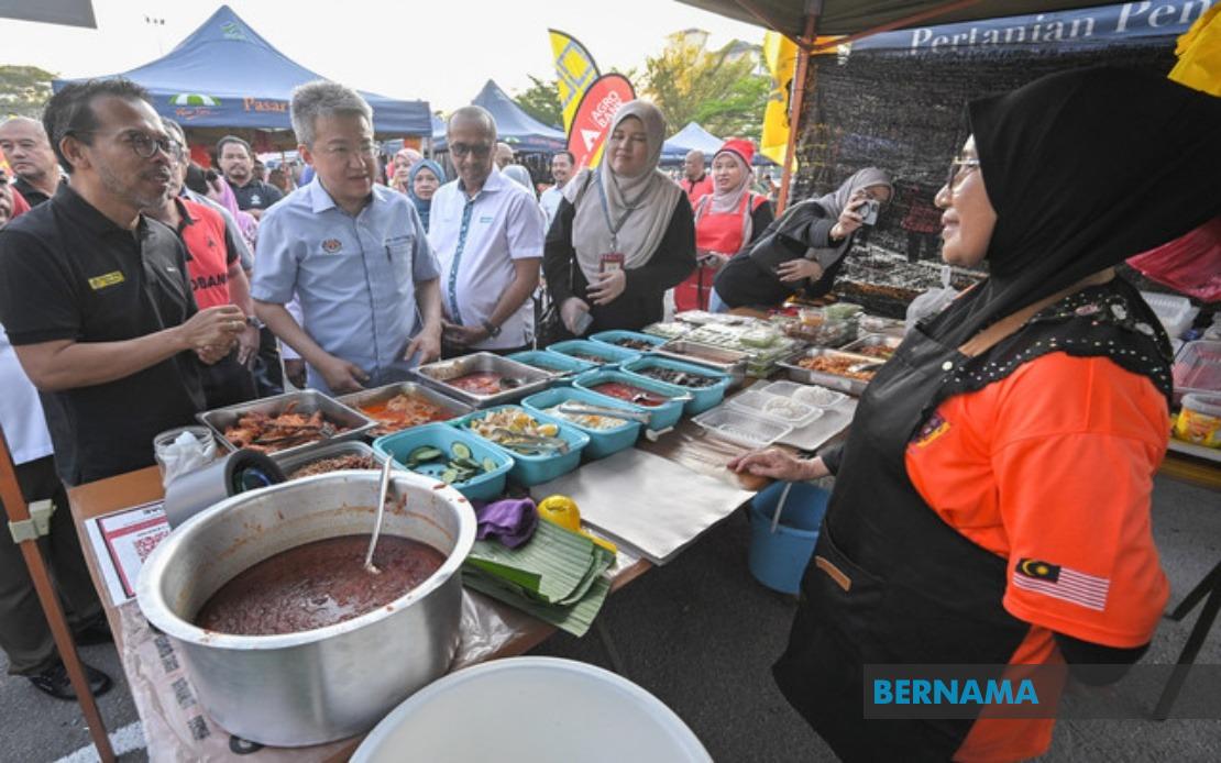 Government Deploys RM9.8 Billion Microfinance Push to Strengthen Small Trader Access
