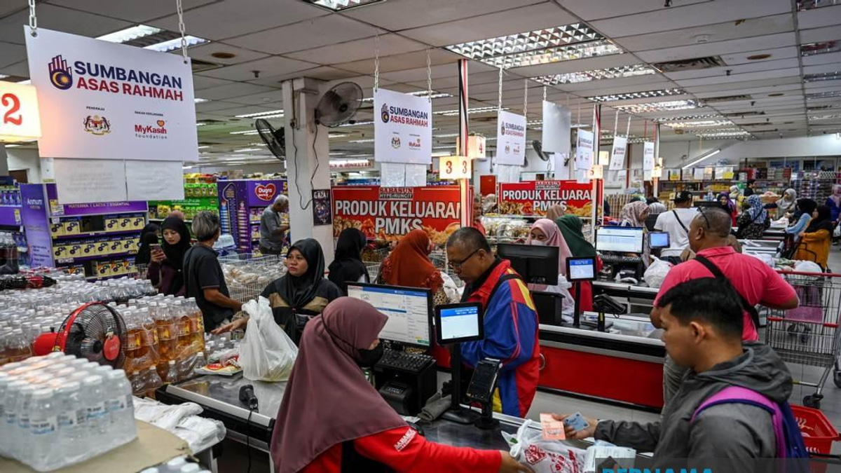 Malaysia Exploring Scope to Boost Cash Aid Schemes, Says PM Anwar