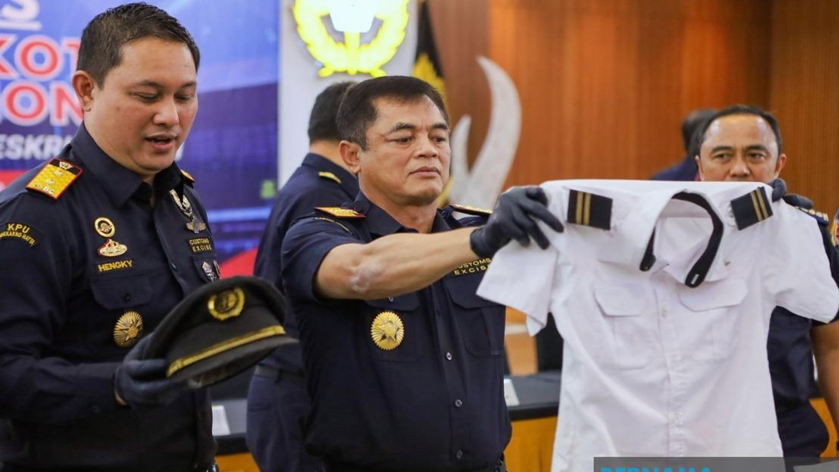 Malaysian Pilot Arrested in Jakarta on Drug Smuggling Charges