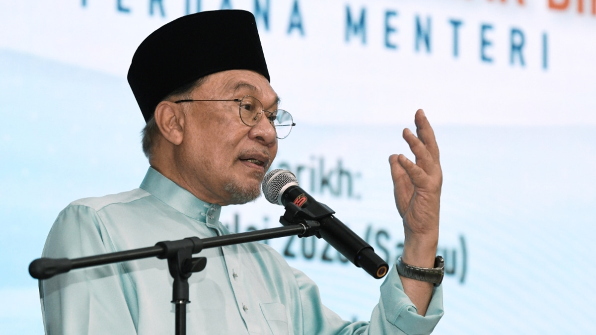 Anwar rebukes Sanusi over divisive rhetoric as political tensions escalate in Kedah