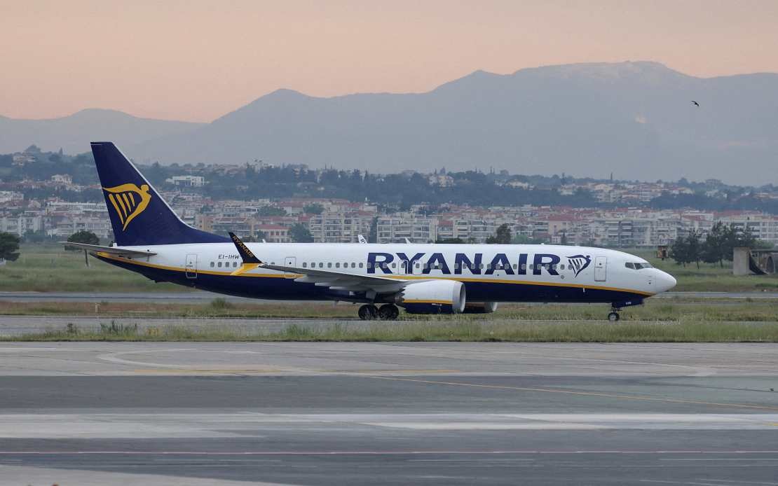 Bird Strike Caused Engine Failure That Nearly Sucked Passenger Out of Ryanair Flight, US Safety Board Finds
