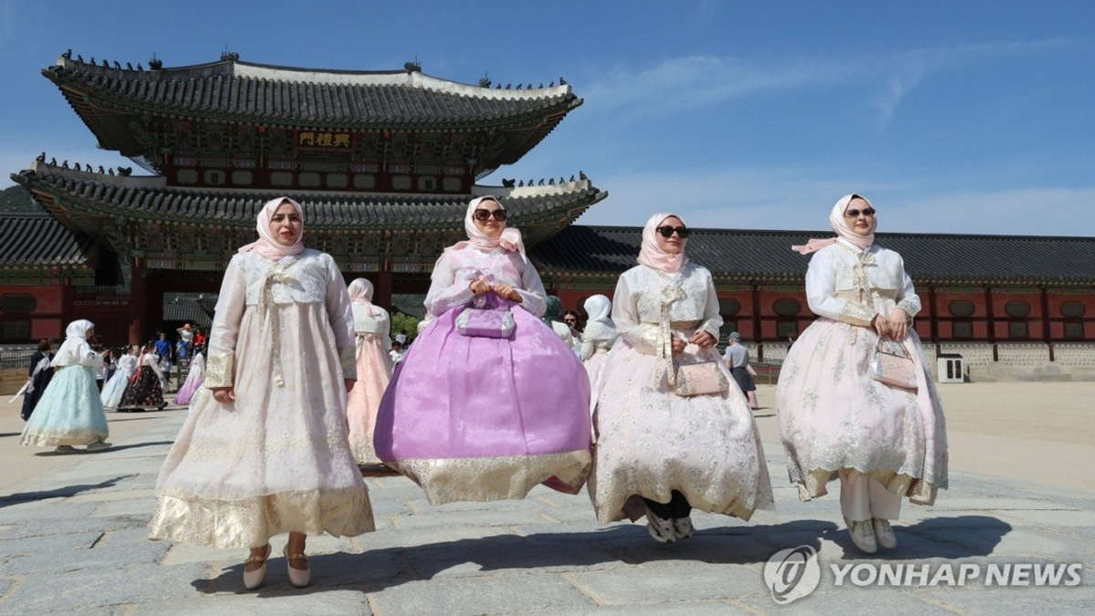 South Korea Cracks Down on Tourist Overcharging With Stricter Penalties From August