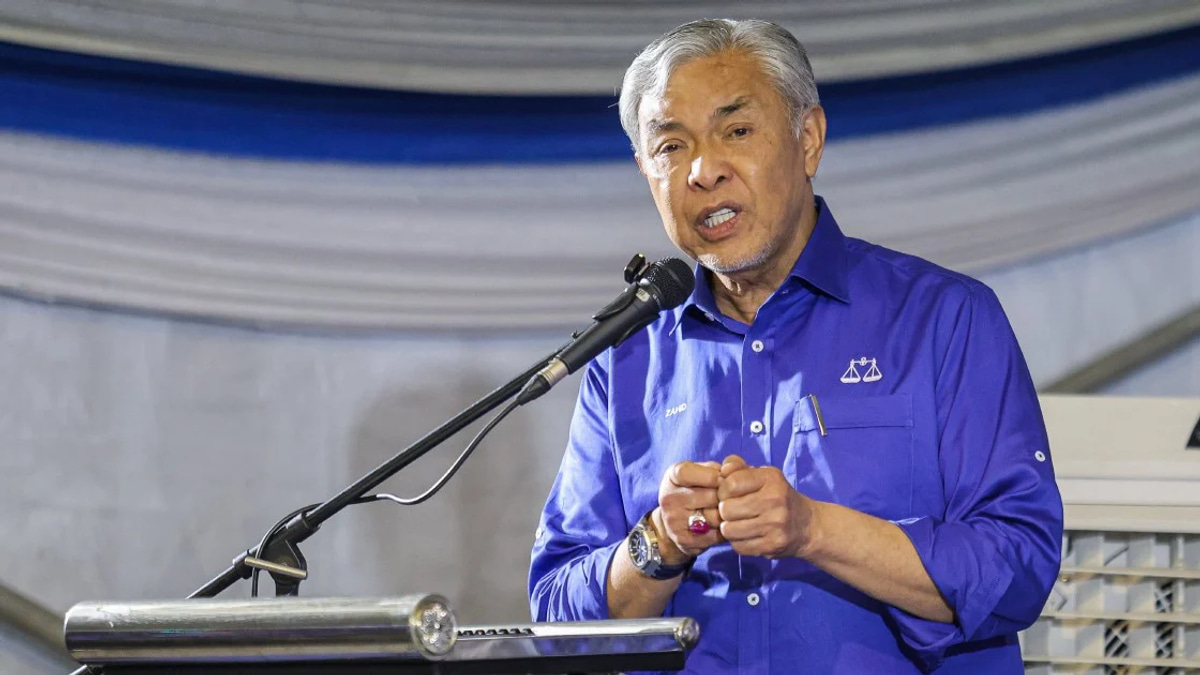 High Court Pauses Bar's Legal Challenge to Zahid's Discharge Pending Federal Court Hearing