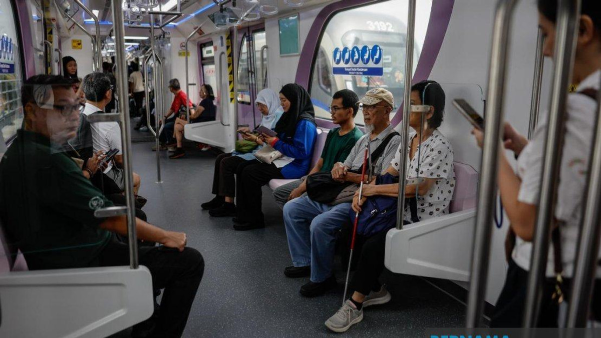 Shah Alam LRT3 Line Opens to Commuter Praise, Though Accessibility Gaps Remain