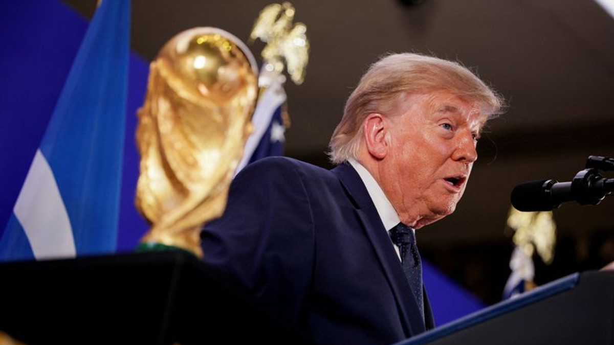 Trump Takes Centre Stage at World Cup Final Amid Officiating Controversy