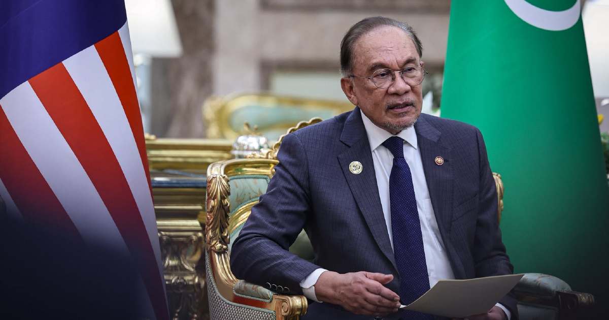 Anwar Hails Petronas Breakthrough in Turkmenistan Gas Field Deal