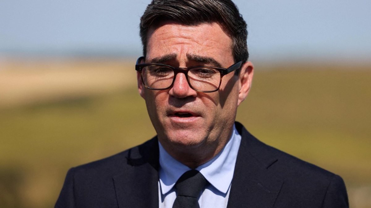 UK PM Burnham targets 'subscription traps' in cost-of-living crackdown