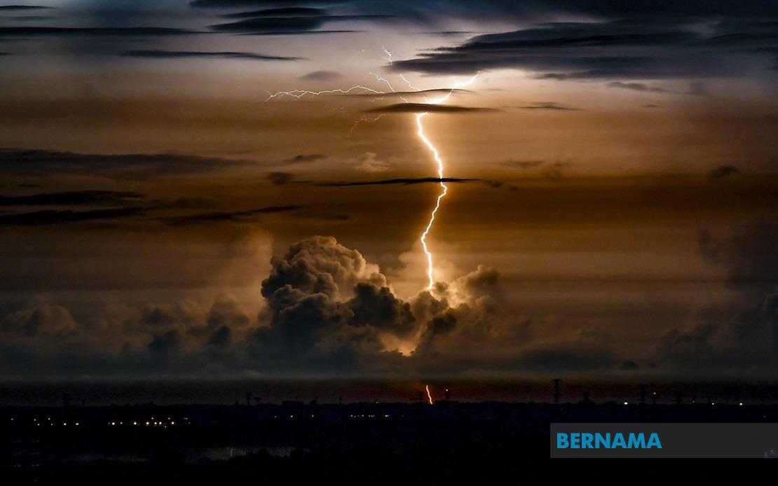 Thunderstorm Alert Issued for 10 States and Kuala Lumpur Until Evening