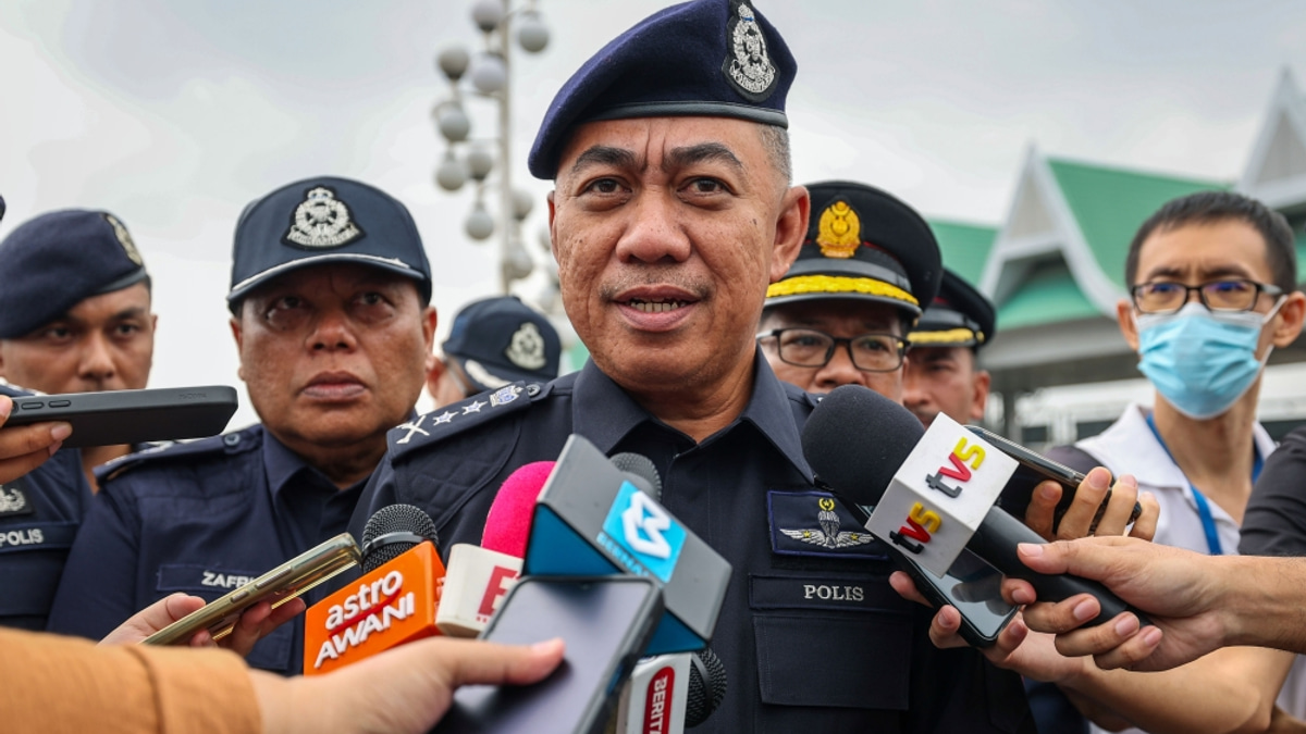 Married Couple Among Seven Arrested in Perak Drug Raid; Police Seize 2.8kg of MDMA