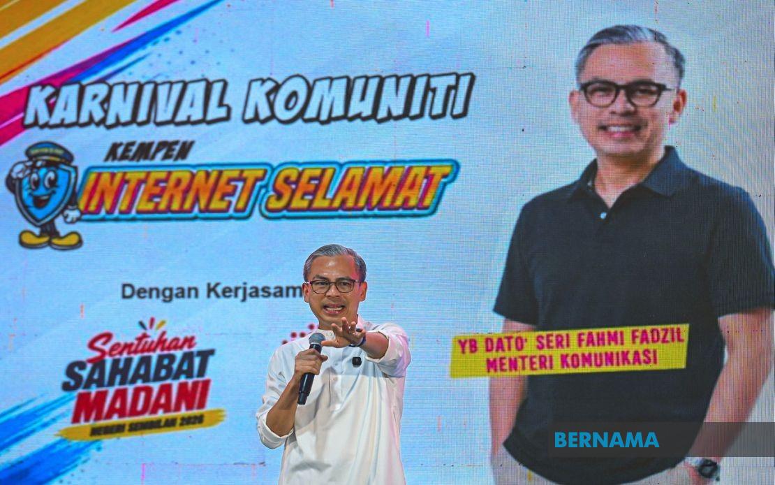 Minister Fahmi Pushes for Digital Safety Drive in Malaysia's Rural Heartland