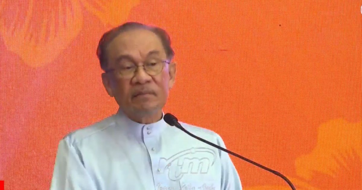 Anwar Insists on Accountability at Tabung Haji and Felda Regardless of Ethnicity