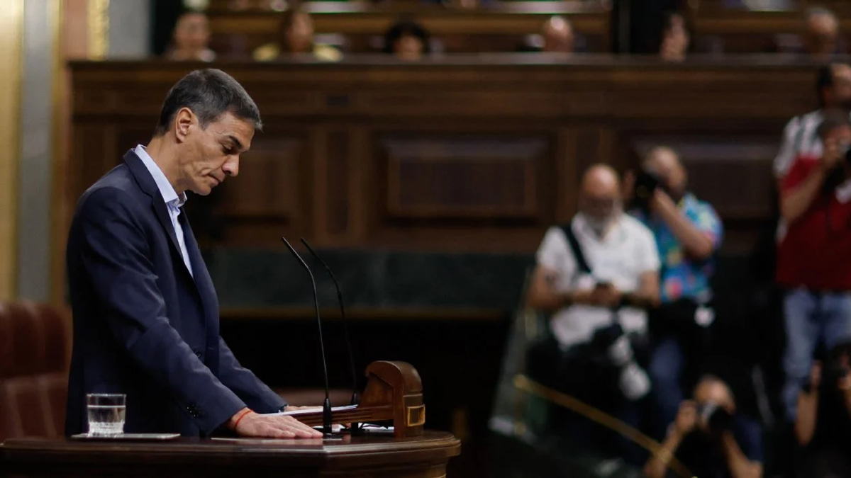 Spanish PM Sanchez Dismisses Corruption Claims as Former Senior Aide Faces Prison Time