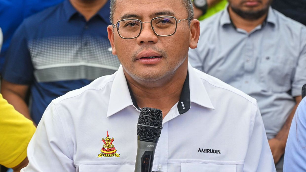 Selangor Speaker Has Authority to Address Assemblyman's Status, Says Mentri Besar