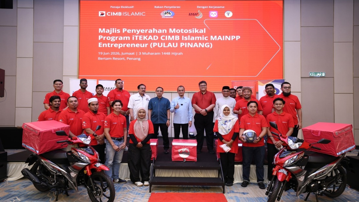 CIMB Islamic and Penang Islamic Council Empower 20 Entrepreneurs with Motorcycles