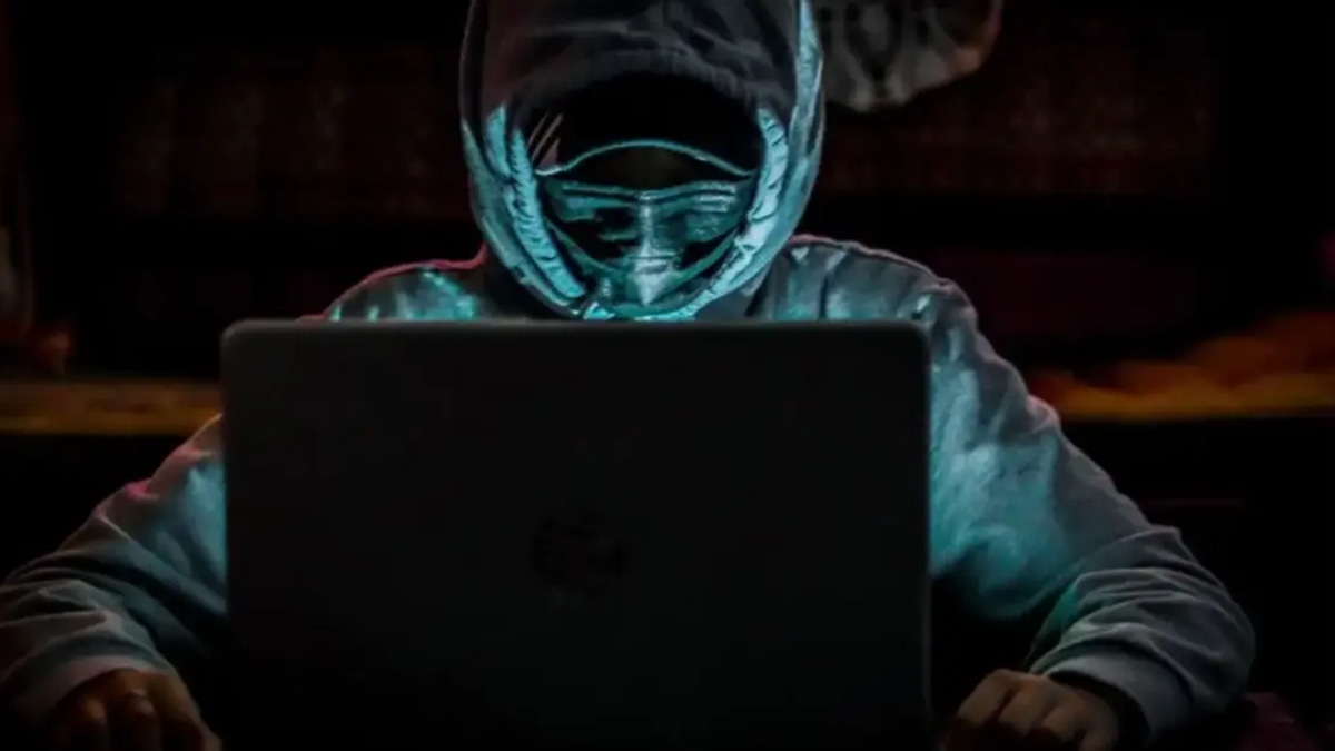 Malaysia's New Cybercrimes Bill Grants Authorities Broad Data Collection Powers