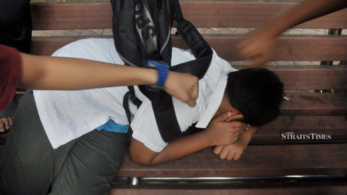 Schools Must Report Bullying Cases, Not Cover Them Up, Says Anwar