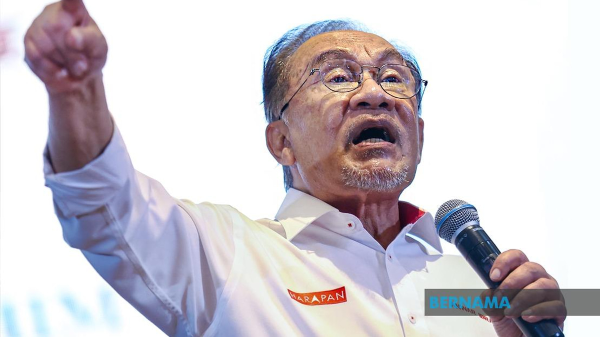 Federal Government Bears Nearly RM1 Billion in Annual Felda Debt, PM Anwar Says