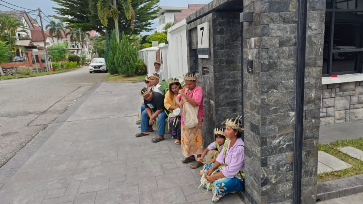 PM Anwar Commits to Resolving Kampung Sungai Cot Orang Asli Land Dispute With Pahang