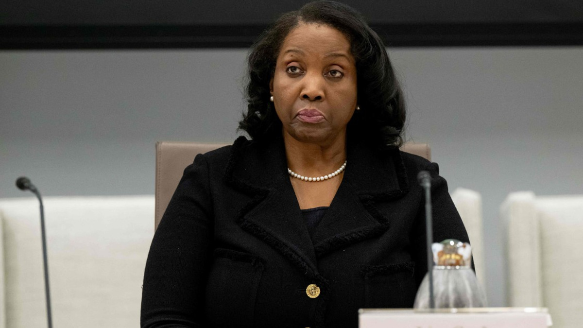 Trump Revives Push to Oust Fed Governor Lisa Cook Amid Fresh Legal Battle