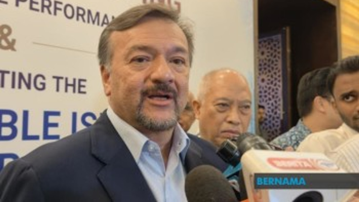 Malaysia Scraps RM1 Interbank ATM Withdrawal Fee From July 1
