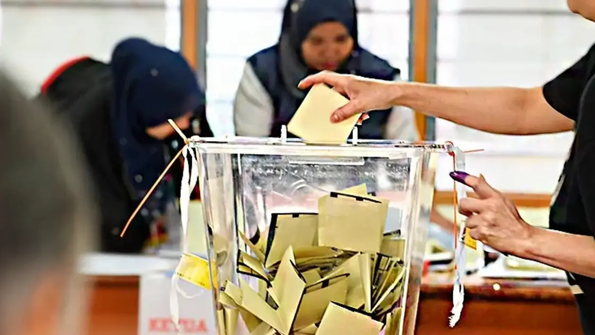 Johor Election May Turn on Youth Vote as Parties Compete for 21-39 Age Group