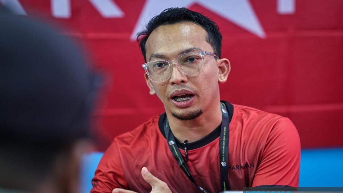 Johor Challenger Pursues Youth Vote in BN Stronghold