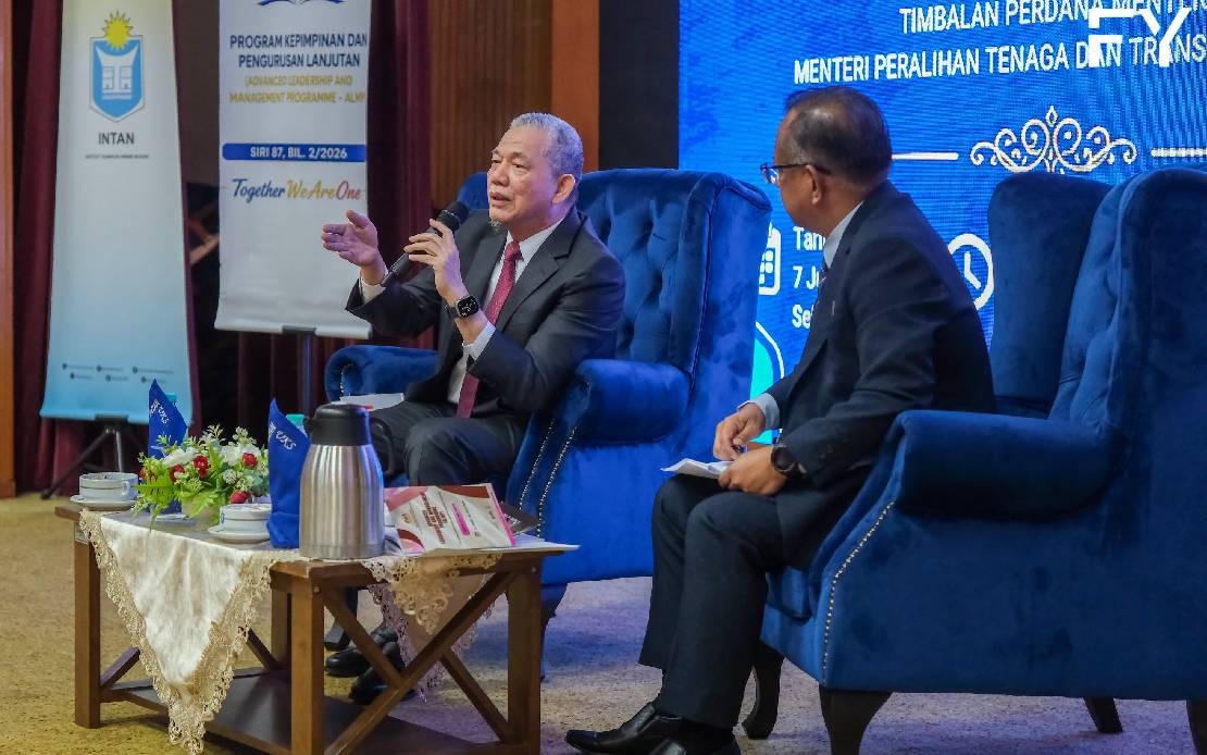 Civil Servants Must Uphold Integrity and Neutrality, Says Fadillah