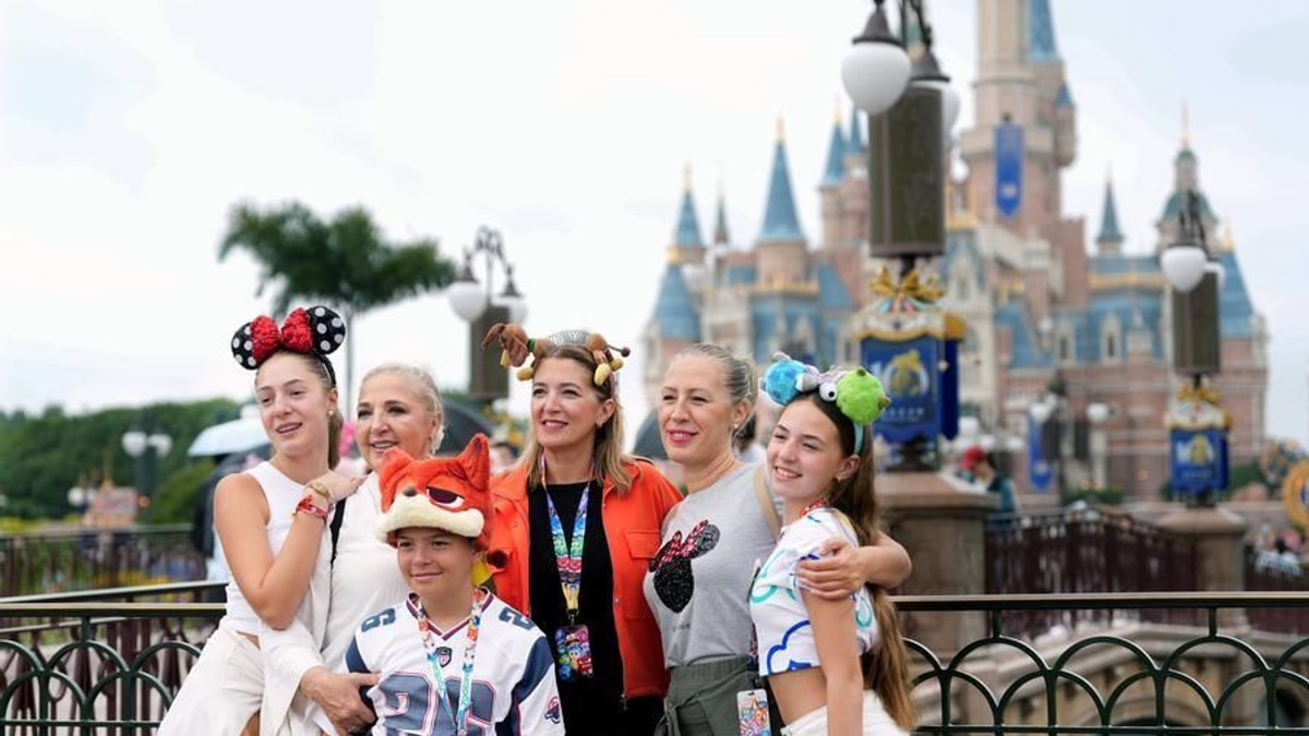 China's Expanding Visa-Free Framework Drives Record Inbound Tourism and Outbound Travel