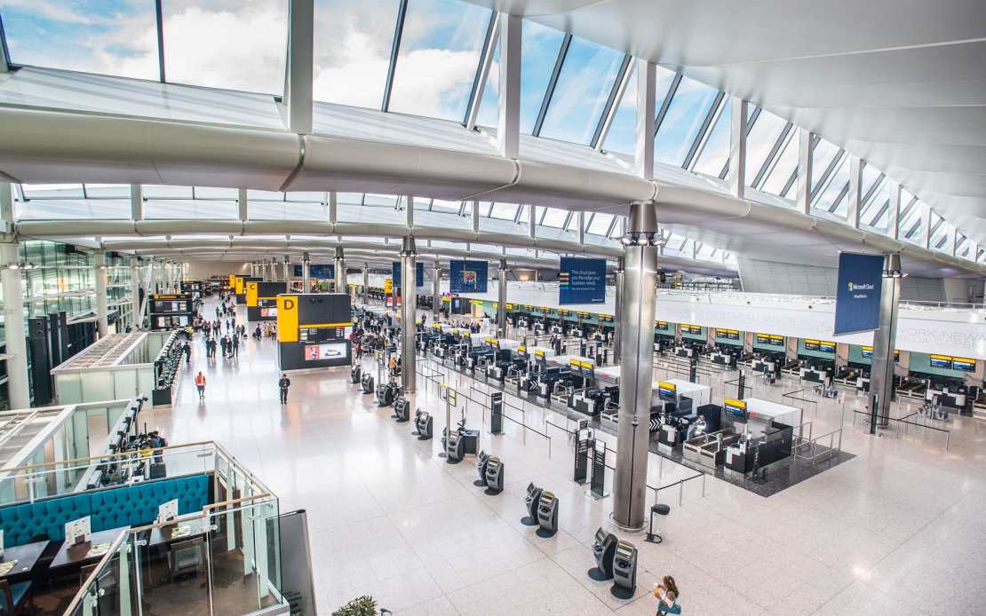 Istanbul Unseats Heathrow as Europe's Busiest Airport, Reigniting UK Expansion Debate