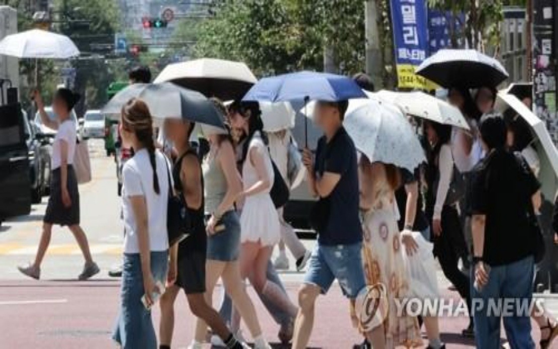Seoul Swelters as Heat Reaches 40.2°C, Marking Extreme Temperature Peak